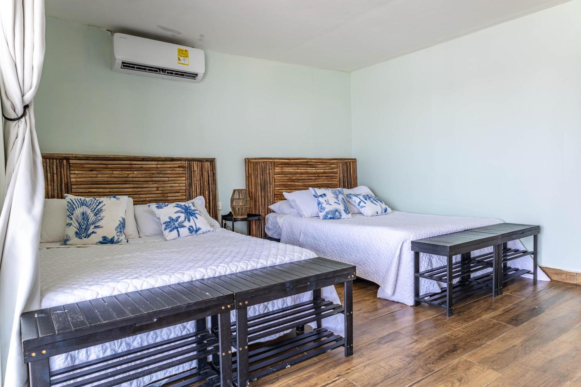 Fragata Island House Hotel Cartagena Kültér fotó